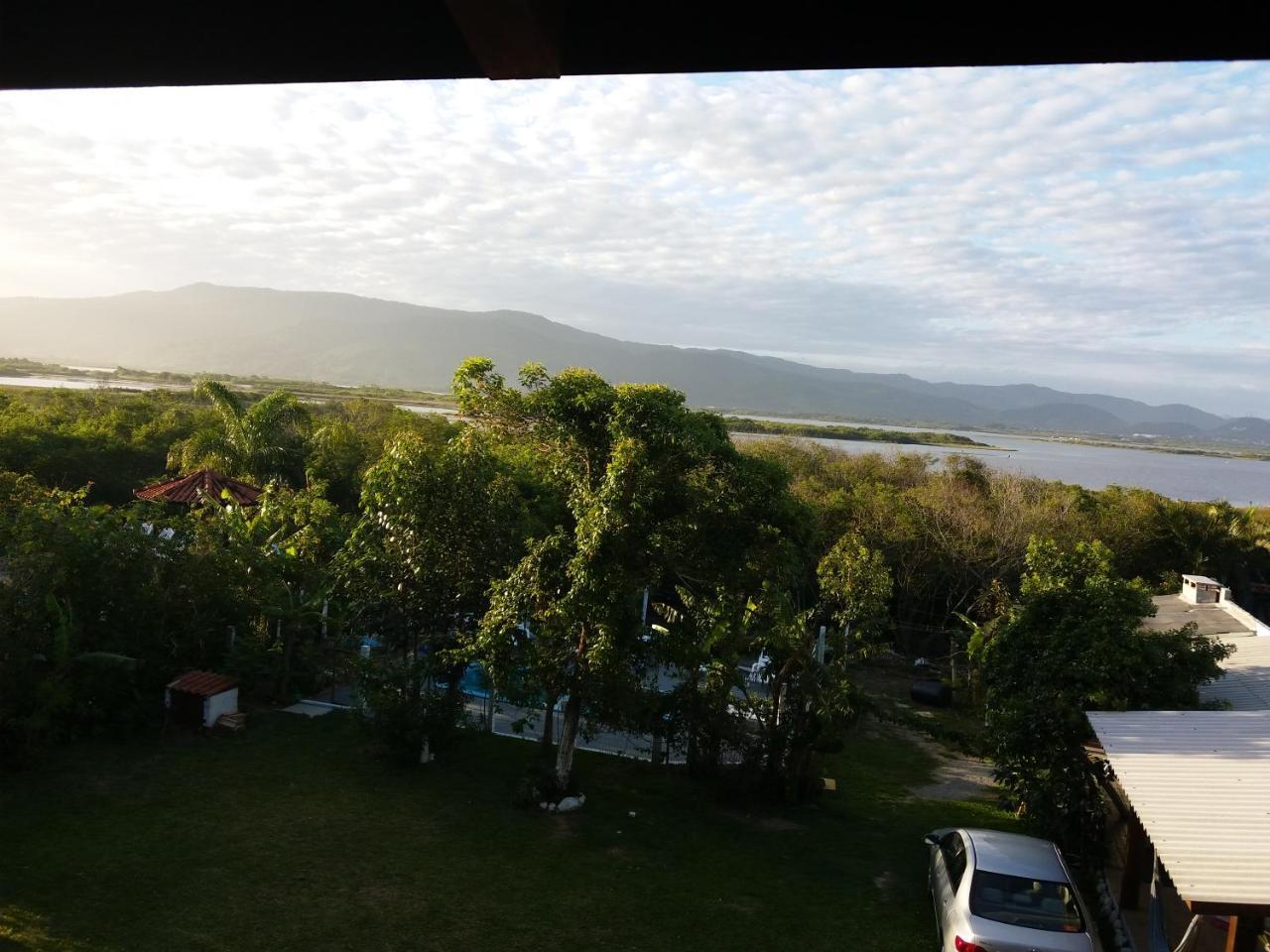 Jardim Da Lagoa Casas De Aluguel De Temporada Гаропаба Екстериор снимка